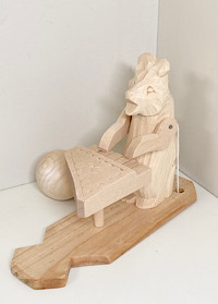 ロシア木製民芸玩具「ピアノくまさん」
